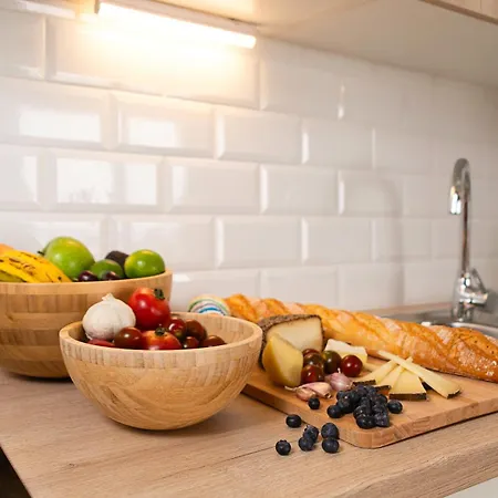La Flama Del Ter, Un Loft Precios Amb Pati Privat I Estufa De Flames Santa Cecilia de Voltrega Exterior photo