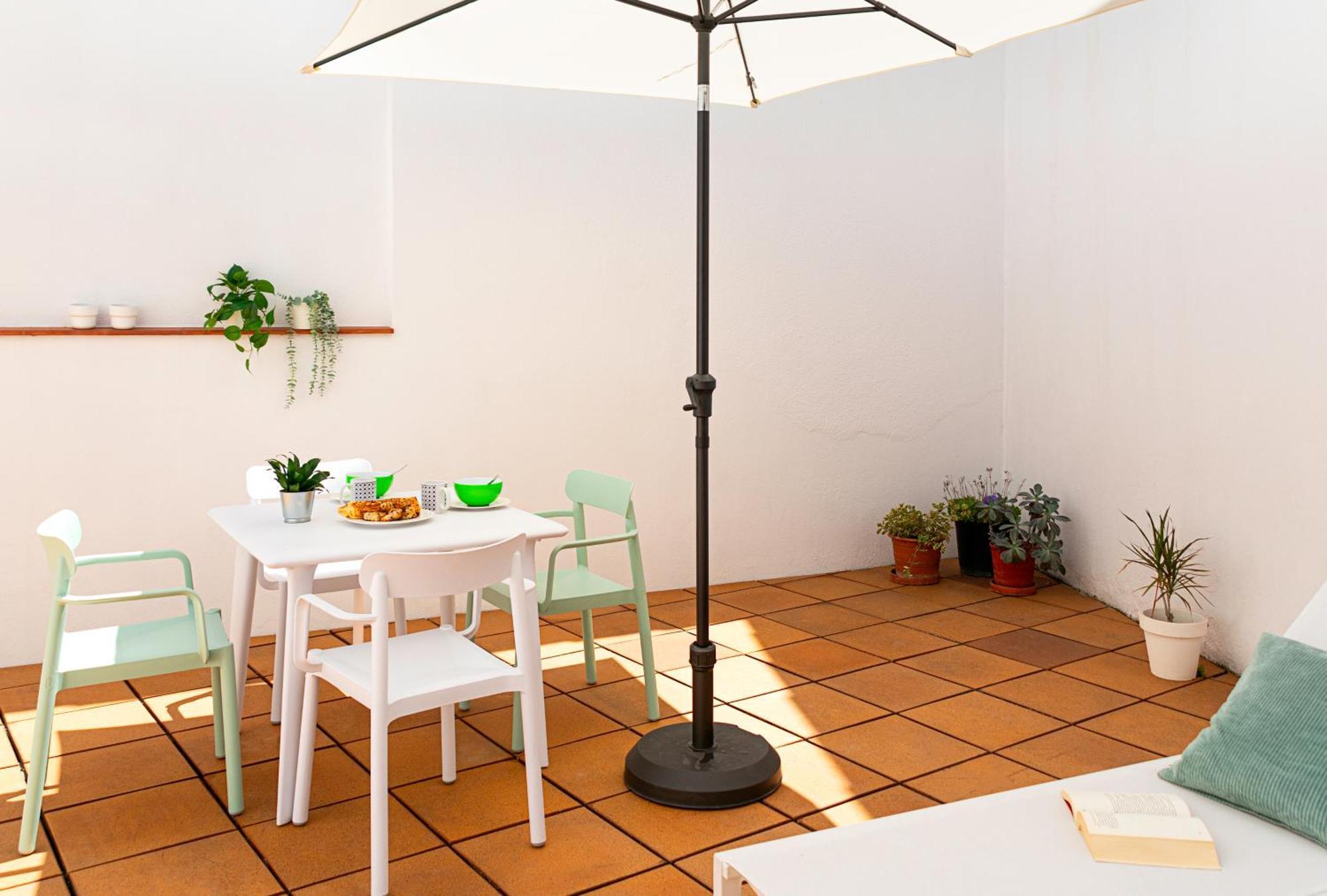 Apartment La Flama Del Ter, Un Loft Precios Amb Pati Privat I Estufa De Flames *
